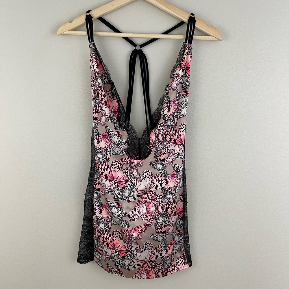 VICTORIA'S SECRET Pastel Light Pink Black Butterfly Lace Plunge Neck Teddy Slip - Picture 2 of 8